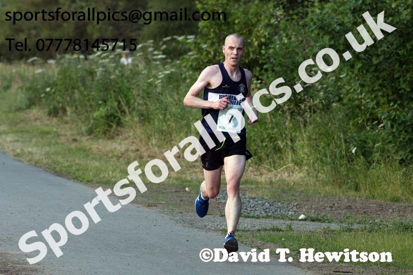 Tynedale 10k Road Race, Ovington to Low Prudhoe. Photo: David T. Hewitson/Sports for All Pics